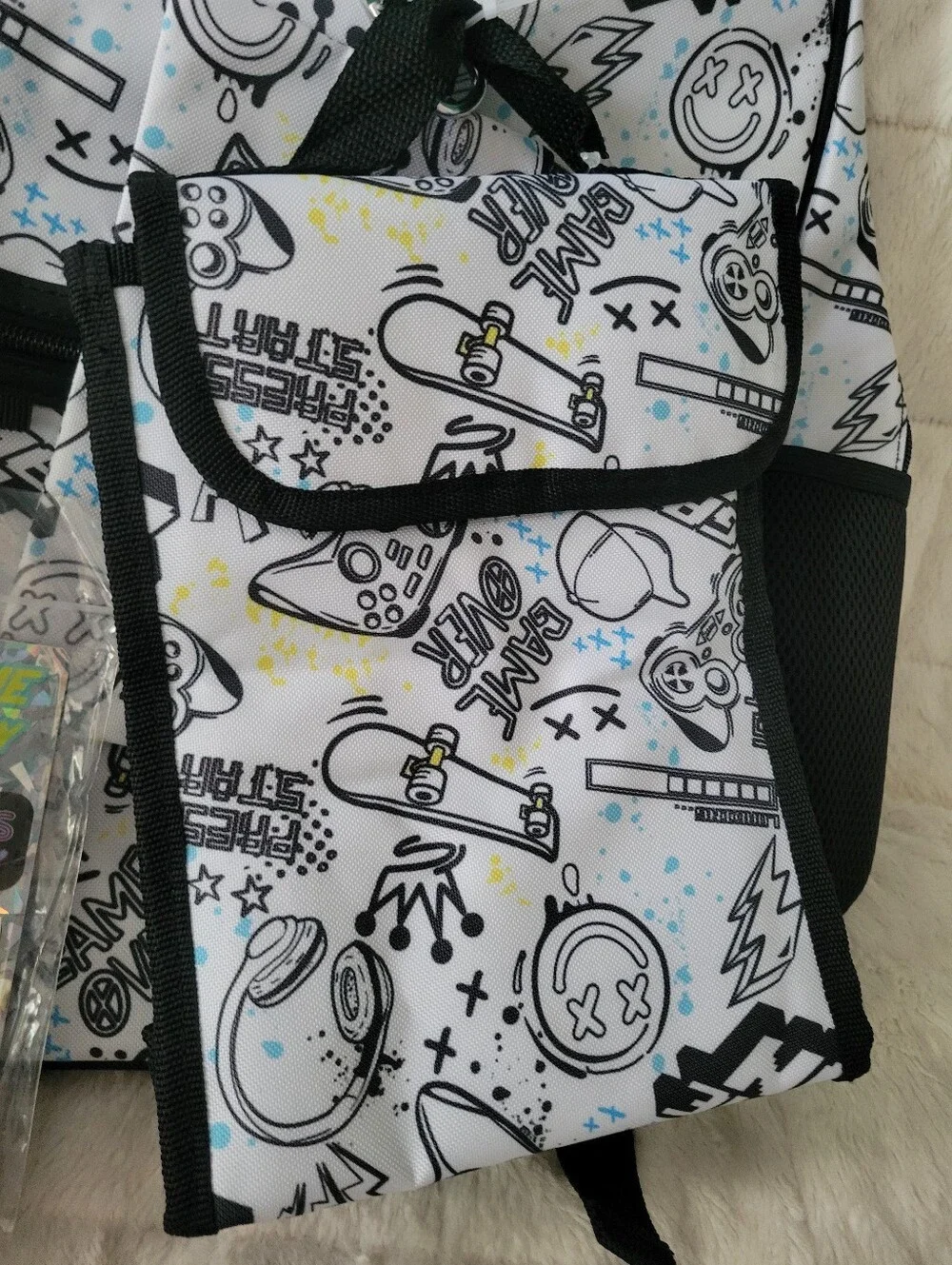 Extreme Nation 7 PC Set Kids Game Print Backpack with Matching Pouch White/Black